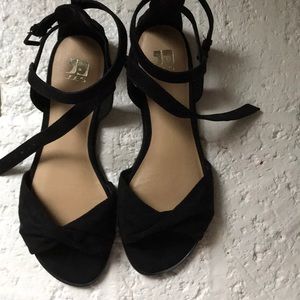 Joe’s Jeans Black Sandals